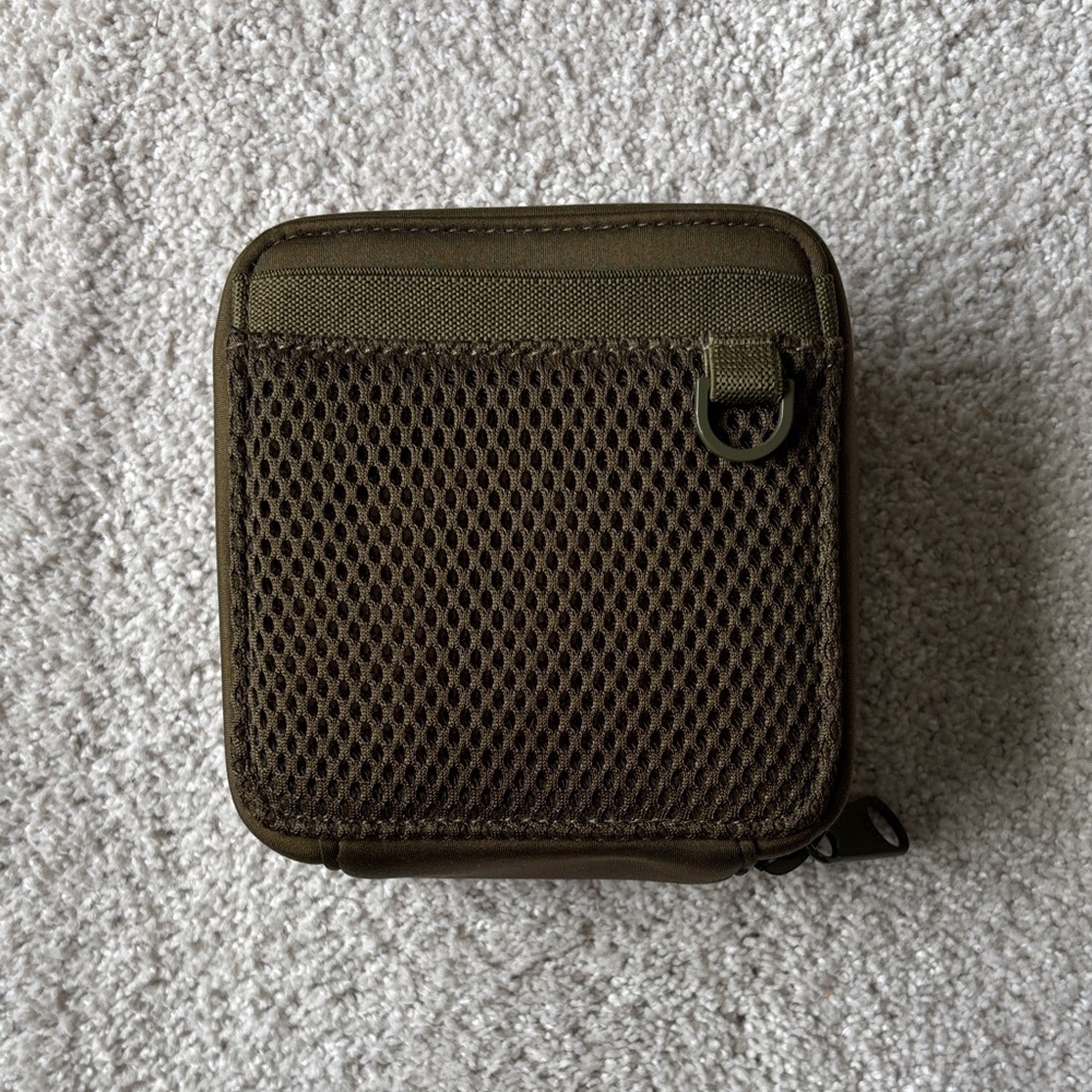 Dagne Dover ARLO NEOPRENE TECH ORGANIZER